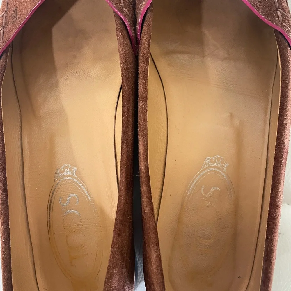 TOD’S Moccasino Driving Loafer - Picture 6 of 9